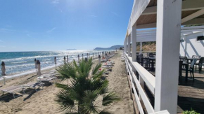 VILLA a 5 MINUTI DAL MARE Fondi